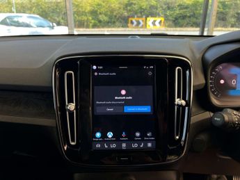 VOLVO XC40 XC40 Core Recharge EV 5dr