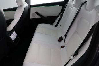 Tesla Model 3 Saloon 4dr Electric Auto RWD (208 ps)