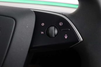 Tesla Model 3 Saloon 4dr Electric Auto RWD (208 ps)
