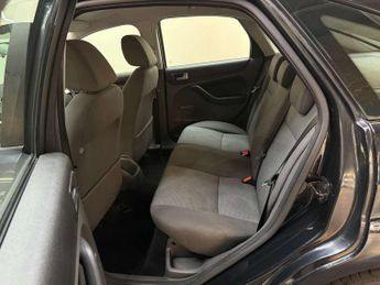 Ford FOCUS 1.6 Focus LX Auto 5dr
