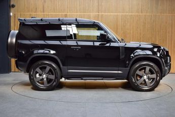 Land Rover DEFENDER 3.0 Defender Hard Top D MHEV Auto 4WD 5dr