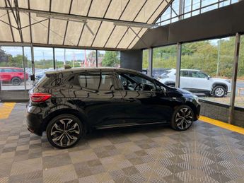 RENAULT CLIO 1.6 Clio Lutecia SE E-Tech HEV Auto 5dr