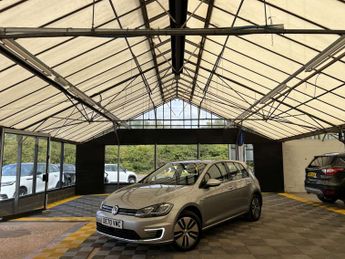 VOLKSWAGEN GOLF e-Golf 5dr