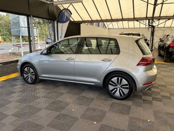 VOLKSWAGEN GOLF e-Golf 5dr