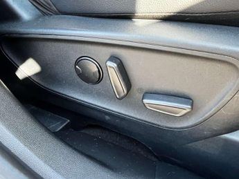 FORD KUGA 2.5 Kuga ST-Line X Phev CVT 5dr