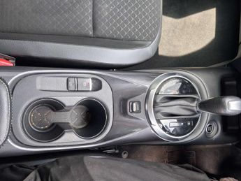 NISSAN JUKE 1.0 Juke N-Connecta DiG-T Semi-Auto 5dr