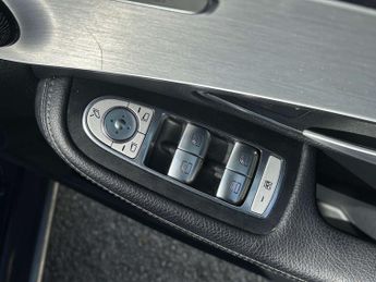 MERCEDES-BENZ C-CLASS 2.0 C350 Sport E Auto 5dr