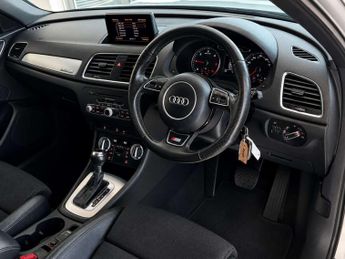 Audi Q3 2.0 TDI S line SUV 5dr Diesel S Tronic quattro Euro 5 (s/s) (177