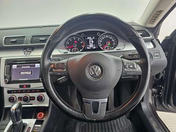 VOLKSWAGEN CC 1.8 CC Moda BlueMotion Technology TSi Semi-Auto 4dr