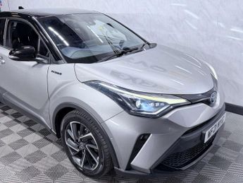 TOYOTA C-HR 2.0 C-HR-Dynamic HEV CVT 5dr