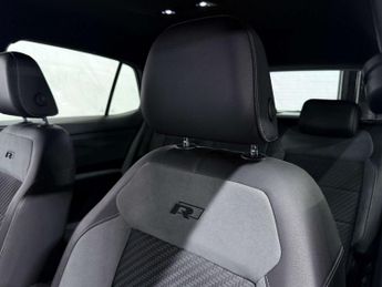 VOLKSWAGEN T-CROSS 1.0 T-Cross R-Line TSi Semi-Auto 5dr