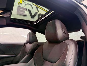 BMW 2 SERIES 2.0 220i M Sport Auto 2dr