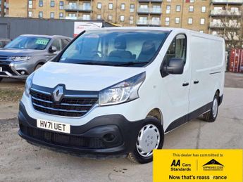 Renault Trafic 2.0 dCi ENERGY 30 Business+ Panel Van 5dr Diesel Manual LWB Stan