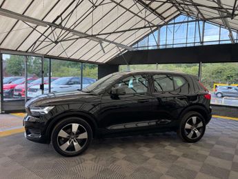 VOLVO XC40 2.0 XC40 Momentum T4 Auto 5dr
