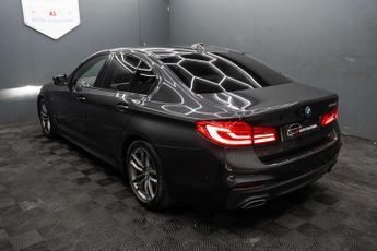 BMW 5 SERIES 2.0 520d M Sport Auto 4dr