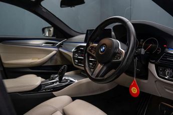 BMW 5 SERIES 2.0 520d M Sport Auto 4dr