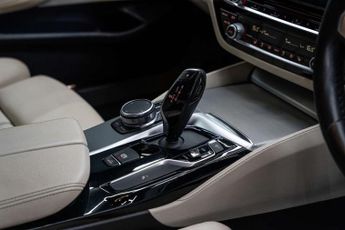 BMW 5 SERIES 2.0 520d M Sport Auto 4dr