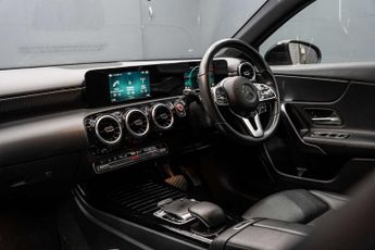 MERCEDES-BENZ A-CLASS 1.3 A 200 Sport Auto 5dr