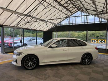 BMW 3 SERIES 2.0 320i Sport Auto 4dr
