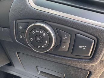 Ford Edge 2.0 TDCi Sport SUV 5dr Diesel Powershift AWD Euro 6 (s/s) (210 p