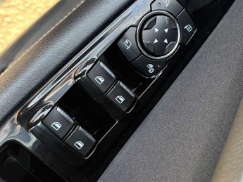 Ford Edge 2.0 TDCi Sport SUV 5dr Diesel Powershift AWD Euro 6 (s/s) (210 p