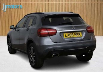 Mercedes-Benz GLA 1.6 GLA180 GPF Urban Edition SUV 5dr Petrol 7G-DCT Euro 6 (s/s) 