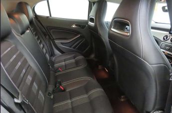 Mercedes-Benz GLA 1.6 GLA180 GPF Urban Edition SUV 5dr Petrol 7G-DCT Euro 6 (s/s) 