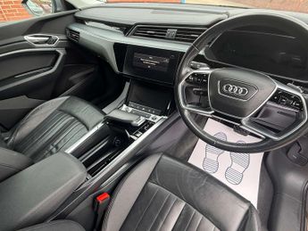 Audi e-tron 50 Technik SUV 5dr Electric Auto quattro 71.2kWh (313 ps)