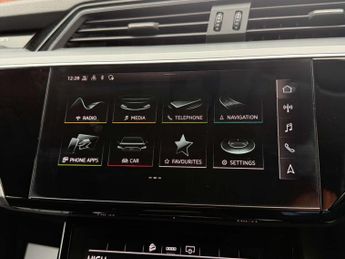 Audi e-tron 50 Technik SUV 5dr Electric Auto quattro 71.2kWh (313 ps)