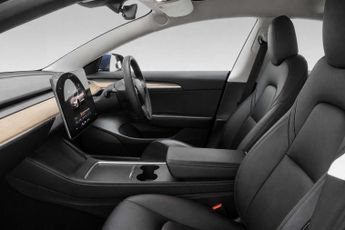TESLA MODEL 3 Saloon 4dr Electric Auto RWD (241 bhp)