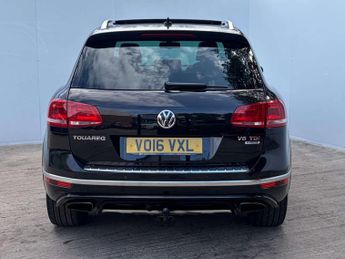 Volkswagen TOUAREG 3.0 Touareg V6 R-Line TDI BlueMotion Technology Auto 4WD 5dr