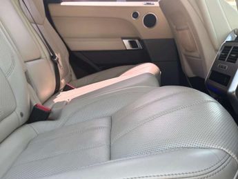 Land Rover RANGE ROVER SPORT 3.0 Range Rover Sport HSE SDV6 Auto 4WD 5dr