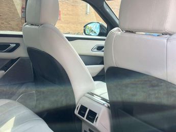 Land Rover RANGE ROVER VELAR 2.0 Range Rover Velar R-Dynamic SE D180 Auto 4WD 5dr