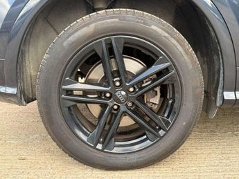 AUDI Q5 2.0 TDI S line SUV 5dr Diesel S Tronic quattro Euro 6 (s/s) (190