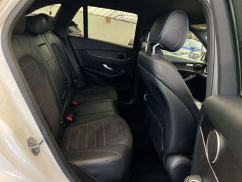 MERCEDES-BENZ GLC 2.0 GLC 220 D 4Matic AMG Line Auto 4WD 5dr