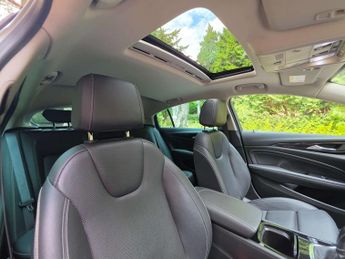 VAUXHALL INSIGNIA 2.0 Insignia Elite Nav TD 5dr