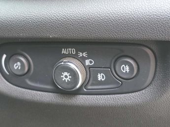 VAUXHALL INSIGNIA 2.0 Insignia Elite Nav TD 5dr