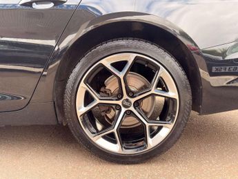 AUDI A6 2.0 A6 Sport 40 TDI Semi-Auto 4dr