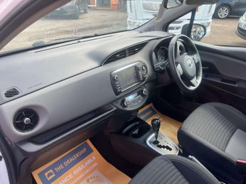 Toyota YARIS 1.5 Yaris Icon Tech VVT-i HEV CVT 5dr