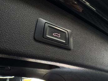 AUDI Q5 2.0 Q5 S Line+ TDI Quattro Auto 4WD 5dr