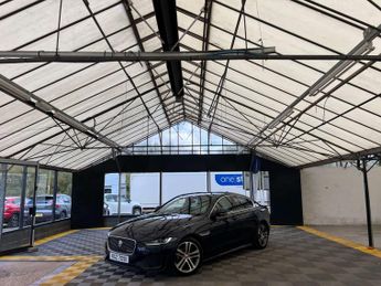 Jaguar XE 2.0 XE R-Dynamic SE D Auto 4dr