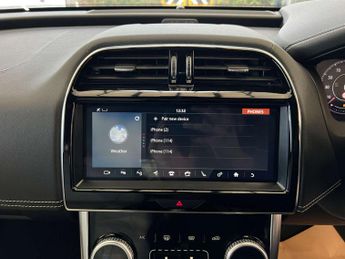 JAGUAR XE 2.0 XE R-Dynamic SE D Auto 4dr