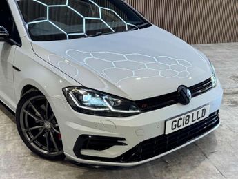 VOLKSWAGEN GOLF 2.0 Golf R TSi Semi-Auto 4WD 5dr