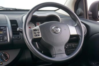 NISSAN Note 1.6 16V Acenta Hatchback 5dr Petrol Auto Euro 4 (110 ps)