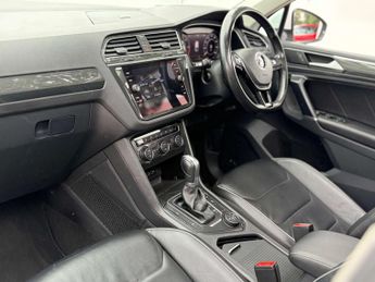 Volkswagen Tiguan 2.0 Tiguan SEL TDI BlueMotion Technology 4Motion Semi-Auto 4WD 5