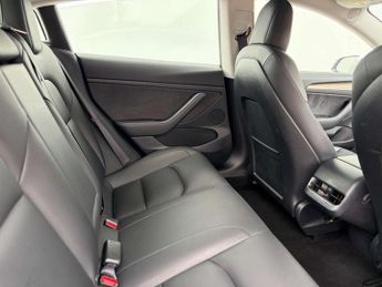 TESLA MODEL 3 Model 3 Performance AWD 4WD 4dr