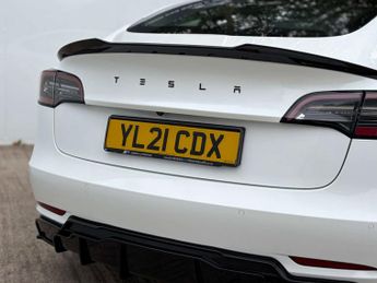 TESLA MODEL 3 Model 3 Performance AWD 4WD 4dr