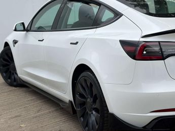 TESLA MODEL 3 Model 3 Performance AWD 4WD 4dr