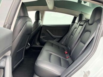 TESLA MODEL 3 Model 3 Performance AWD 4WD 4dr