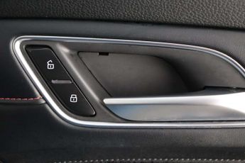 MG MG HS 1.5 T-GDI Excite SUV 5dr Petrol DCT Euro 6 (s/s) (162 ps)